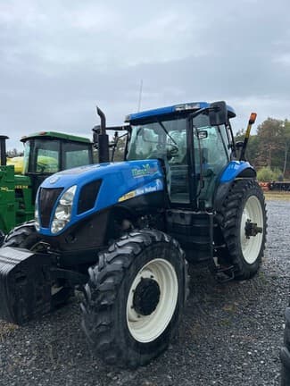 Main image New Holland T7050